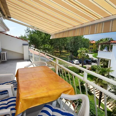 Apartments Mina Porec Exterior photo