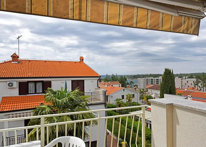 Apartments Mina