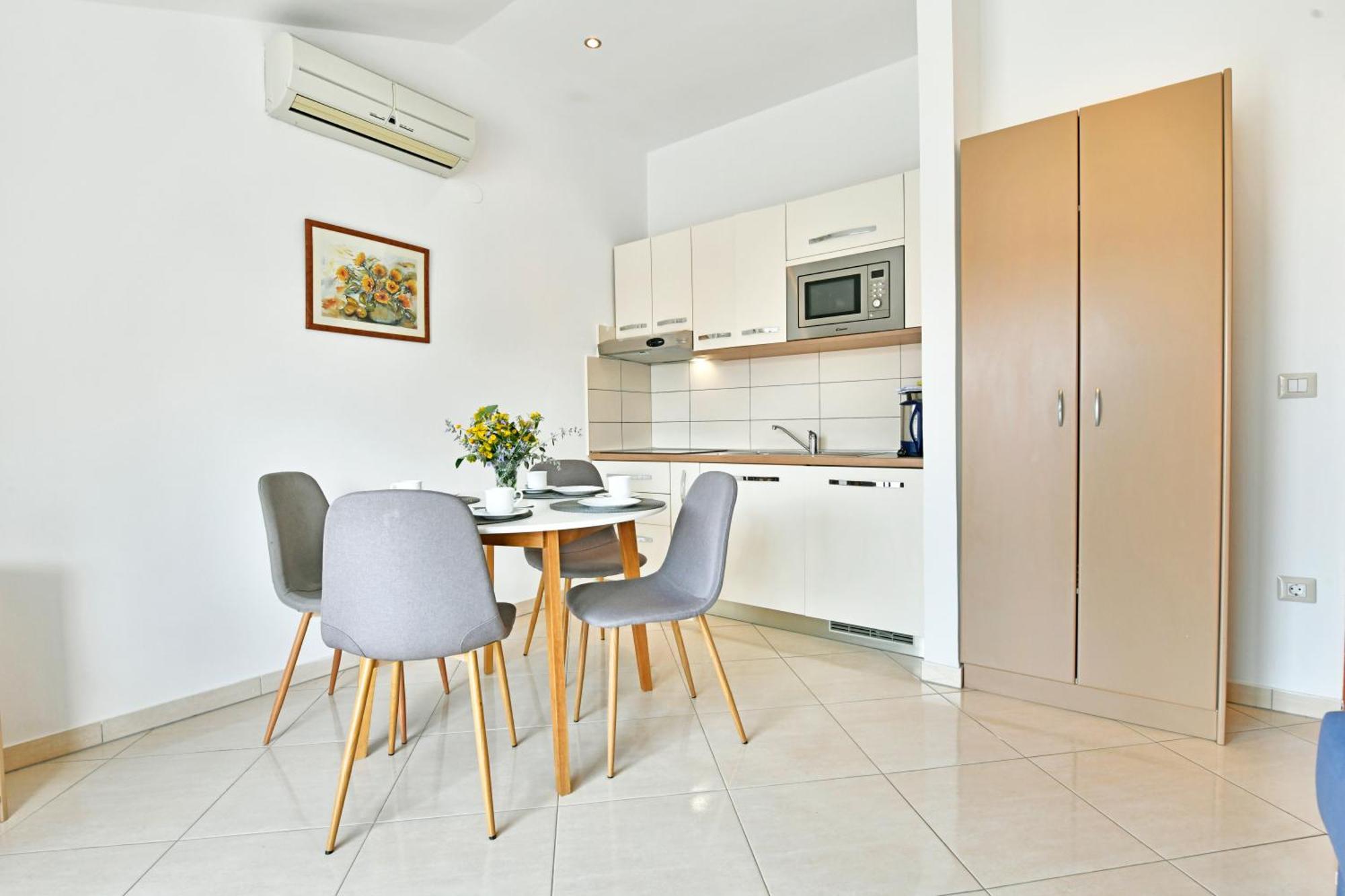 Mina Apartmán *
